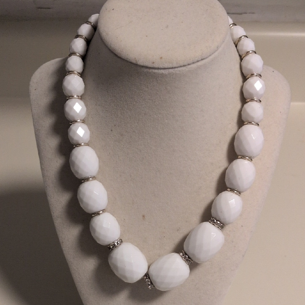 Elegant‎ White Pave Beaded Necklace Necklace 16"